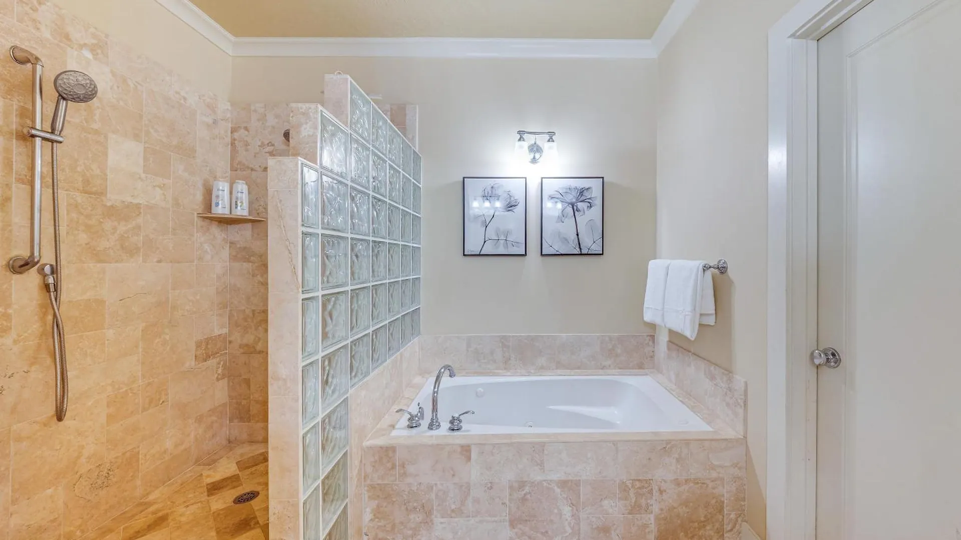 公寓 Poipu Kai Resort Vacation Condo In Koloa!